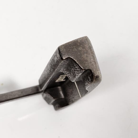 PIXL L1.8 Series Putter 43” Milled Face, Steel Shaft Right Handed Good Grip - Picture 6 of 13